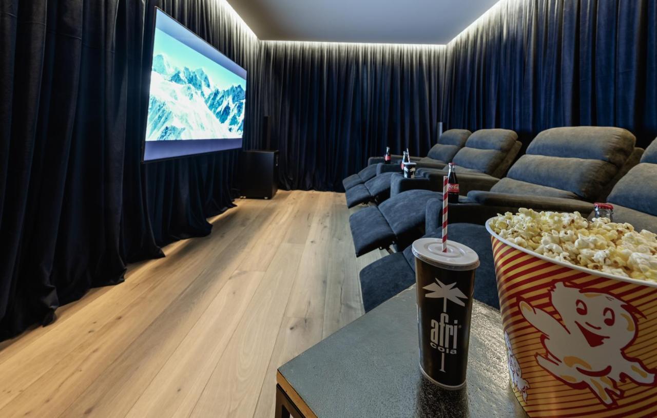 Boutique Chalets Alpi - Private Sauna & Cinema Garmisch-Partenkirchen Exteriör bild