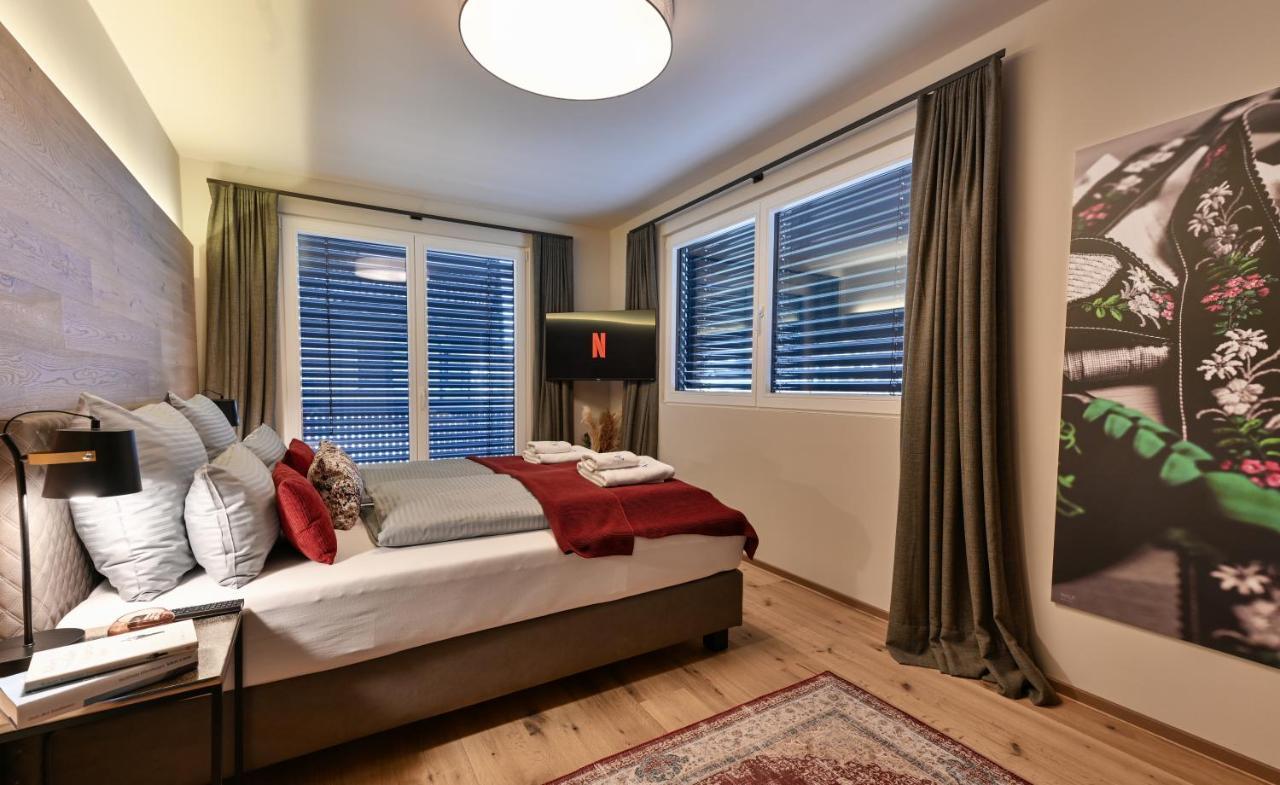 Boutique Chalets Alpi - Private Sauna & Cinema Garmisch-Partenkirchen Exteriör bild