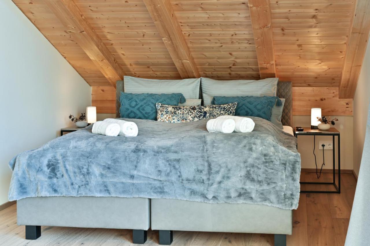 Boutique Chalets Alpi - Private Sauna & Cinema Garmisch-Partenkirchen Exteriör bild