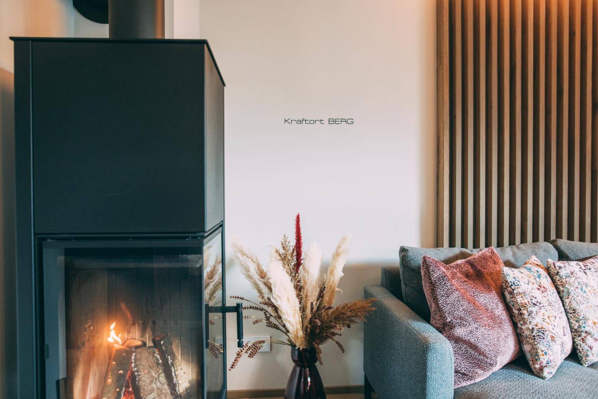 Boutique Chalets Alpi - Private Sauna & Cinema Garmisch-Partenkirchen Exteriör bild